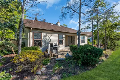 7 Avon Court, Marlboro Township, NJ 07746 - Photo 20