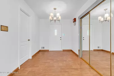 7 Avon Court, Marlboro Township, NJ 07746 - Photo 2