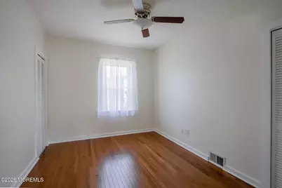 35 Academy Street, Farmingdale, NJ 07727 - Photo 12