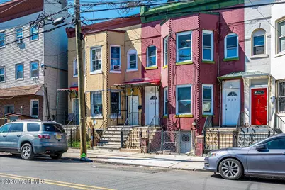 520 E Jersey Street #B, Elizabeth, NJ 07206 - Photo 2