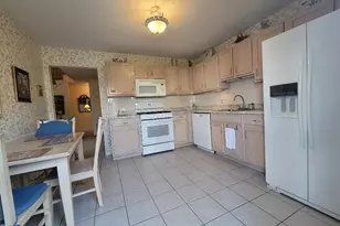 139 Tennis Ct, Belmar, NJ 07719 - Photo 8