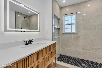 635 Hudson Avenue, Port Monmouth, NJ 07758 - Photo 26