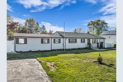 635 Hudson Avenue, Port Monmouth, NJ 07758 - Photo 2