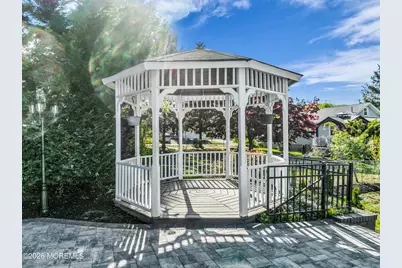 635 Hudson Avenue, Port Monmouth, NJ 07758 - Photo 6