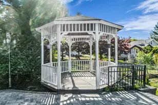 635 Hudson Ave, Port Monmouth, NJ 07758 - Photo 6