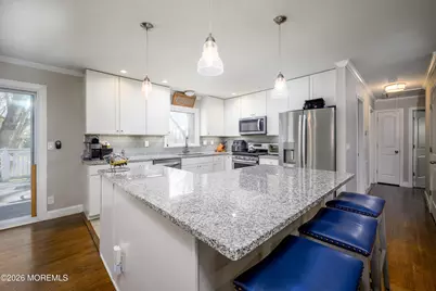 8 Holiday Road, Manalapan Township, NJ 07726 - Photo 6