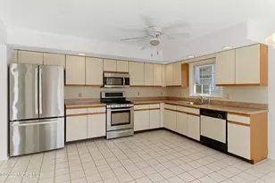 10 Springhill Dr, Brick, NJ 08724 - Photo 8