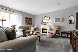 112 Lexington Ct, Red Bank, NJ 07701 - Photo 8