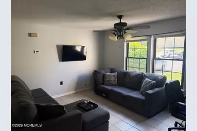 202 Larkspur Lane, Jackson, NJ 08527 - Photo 2