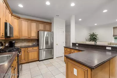 8 Fells Drive, Manalapan Township, NJ 07726 - Photo 14