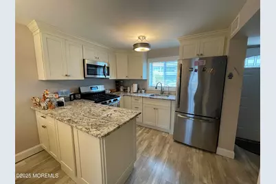 20 Vine Court, Long Branch, NJ 07740 - Photo 4