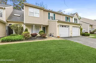 623 Woodbine Ln, Lakewood, NJ 08701 - Photo 2