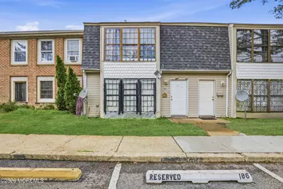 186 Coventry Drive, Lakewood, NJ 08701 - Photo 1