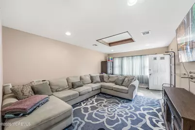 168 Milton Avenue, Cliffwood, NJ 07721 - Photo 6