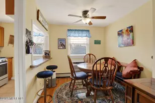 147 Manor Dr, Red Bank, NJ 07701 - Photo 12