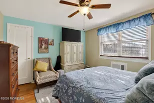 147 Manor Dr, Red Bank, NJ 07701 - Photo 22
