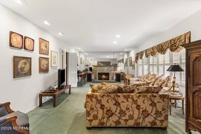2 Steward Lane, Manalapan Township, NJ 07726 - Photo 4