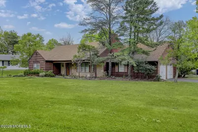 2 Steward Lane, Manalapan Township, NJ 07726 - Photo 2