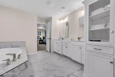 15 Charleston Street, Farmingdale, NJ 07727 - Photo 40