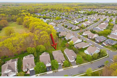 70 E Bosworth Boulevard, Farmingdale, NJ 07727 - Photo 4
