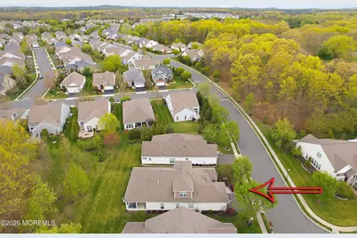 70 E Bosworth Boulevard, Farmingdale, NJ 07727 - Photo 40