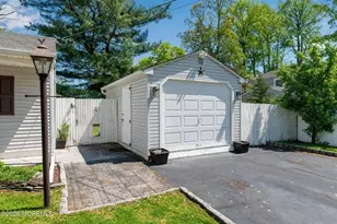 31 Bayberry Ln, Middletown, NJ 07748 - Photo 44