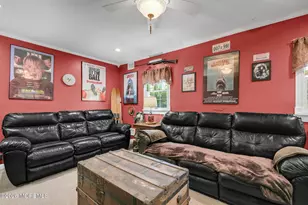 31 Bayberry Ln, Middletown, NJ 07748 - Photo 30