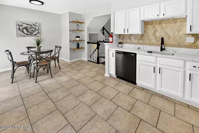 70 Coachlight Drive, Sicklerville, NJ 08081 - Photo 4