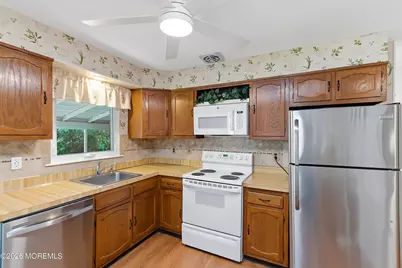 24A Salem Drive, Whiting, NJ 08759 - Photo 10