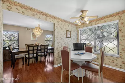 25 Hansom Lane, Marlboro Township, NJ 07746 - Photo 18