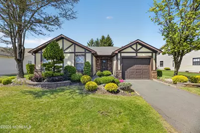 25 Hansom Lane, Marlboro Township, NJ 07746 - Photo 1
