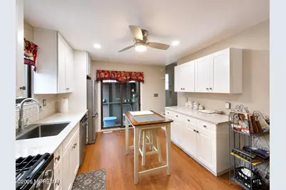 28-34 Bloomingdale Drive, Hillsborough Township, NJ 08844 - Photo 2