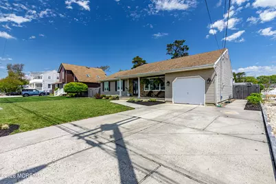 158 Pinewood Road, Toms River Township, NJ 08753 - Photo 6