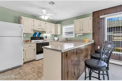 10 Picasso Court, Toms River Township, NJ 08757 - Photo 10