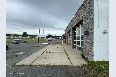 2000 Highway 34, Wall Township, NJ 07719 - Photo 6