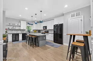 400 Overlook Dr, Neptune Township, NJ 07753 - Photo 10