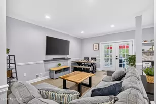 400 Overlook Dr, Neptune Township, NJ 07753 - Photo 20