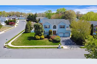 21 Netty Street, Howell Township, NJ 07731 - Photo 2