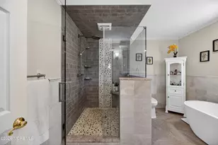76 Coldspring Rd, Freehold, NJ 07728 - Photo 24
