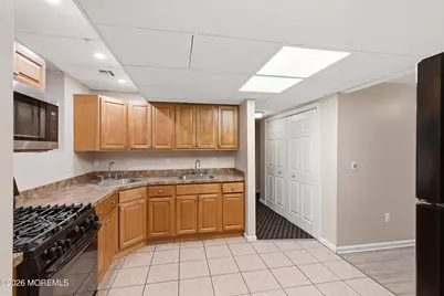 402 Twin Oaks Drive, Lakewood, NJ 08701 - Photo 70