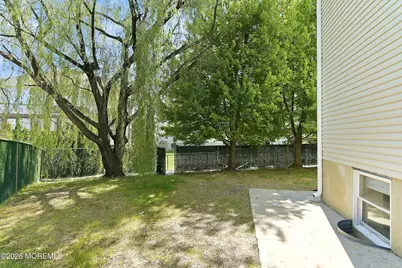 402 Twin Oaks Drive, Lakewood, NJ 08701 - Photo 104