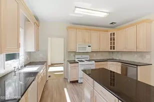 402 Twin Oaks Dr, Lakewood, NJ 08701 - Photo 30