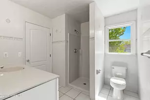 402 Twin Oaks Dr, Lakewood, NJ 08701 - Photo 48