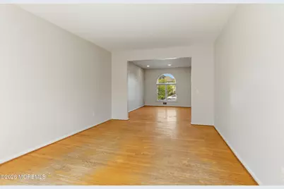 402 Twin Oaks Drive, Lakewood, NJ 08701 - Photo 20