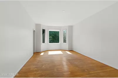 402 Twin Oaks Drive, Lakewood, NJ 08701 - Photo 18
