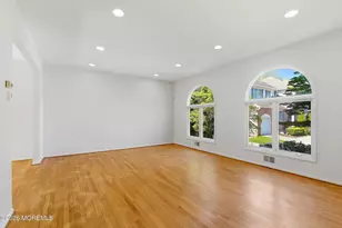 402 Twin Oaks Dr, Lakewood, NJ 08701 - Photo 14