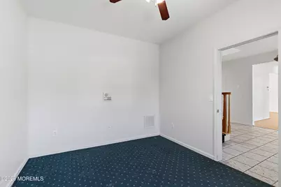 402 Twin Oaks Drive, Lakewood, NJ 08701 - Photo 12