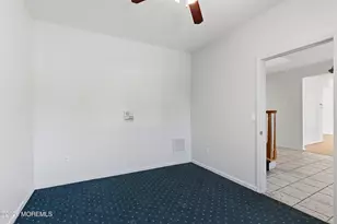 402 Twin Oaks Dr, Lakewood, NJ 08701 - Photo 12