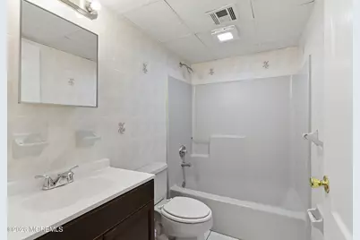 402 Twin Oaks Drive, Lakewood, NJ 08701 - Photo 90