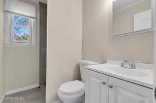 9 Arneytown-Hornerstown Rd, Upper Freehold Township, NJ 08501 - Photo 4